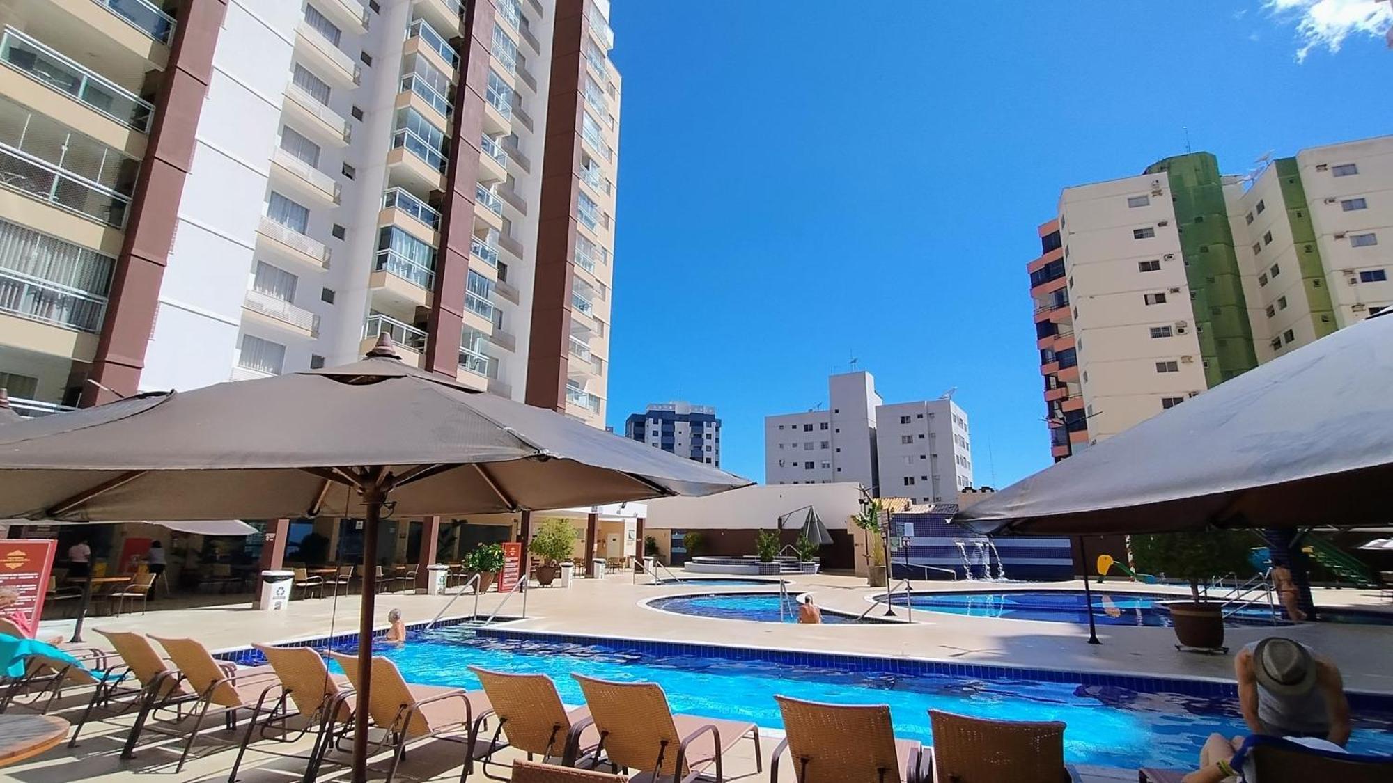 Casa Da Madeira Caldas Novas - Achei Ferias - Com Roupa De Cama Exteriér fotografie